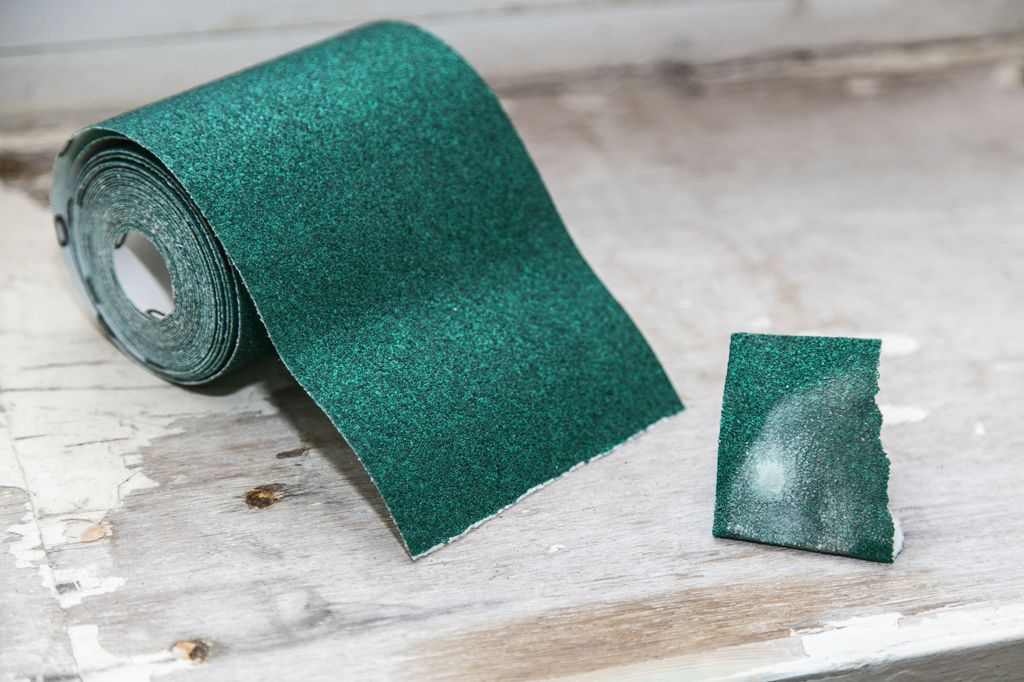 5M x 40 Grit Aluminium Oxide Sanding Roll